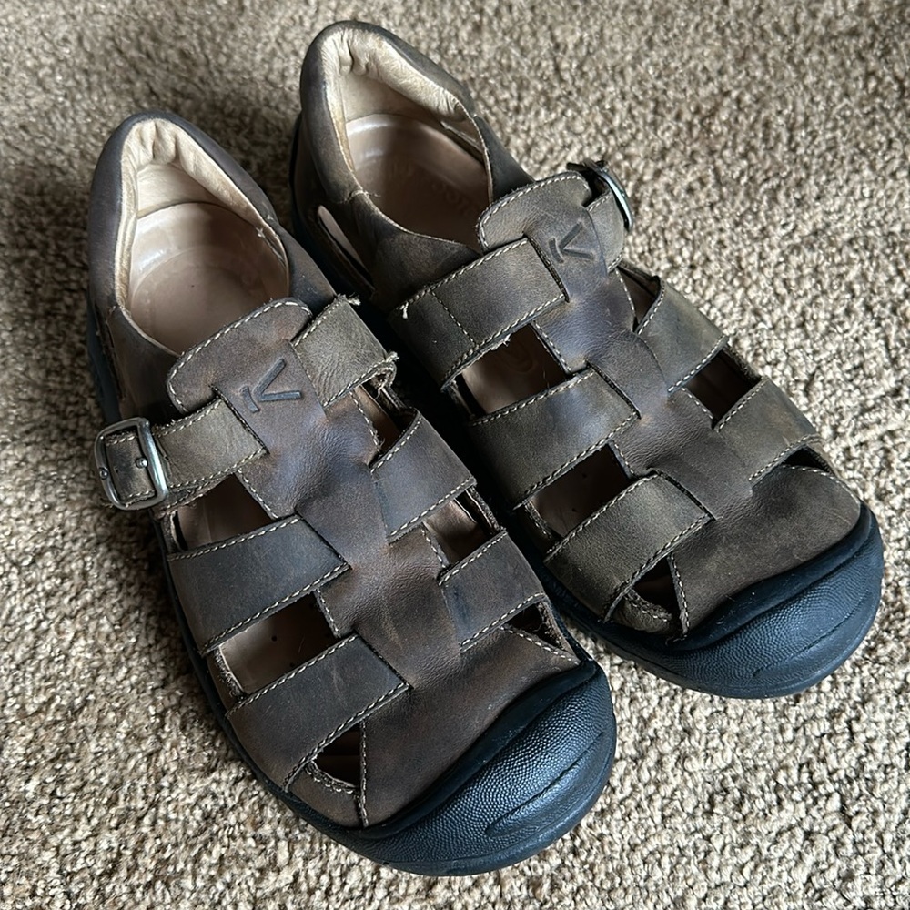 Keen Women’s Leather Trail Hiking Fisherman Sandals Size 7  EUC